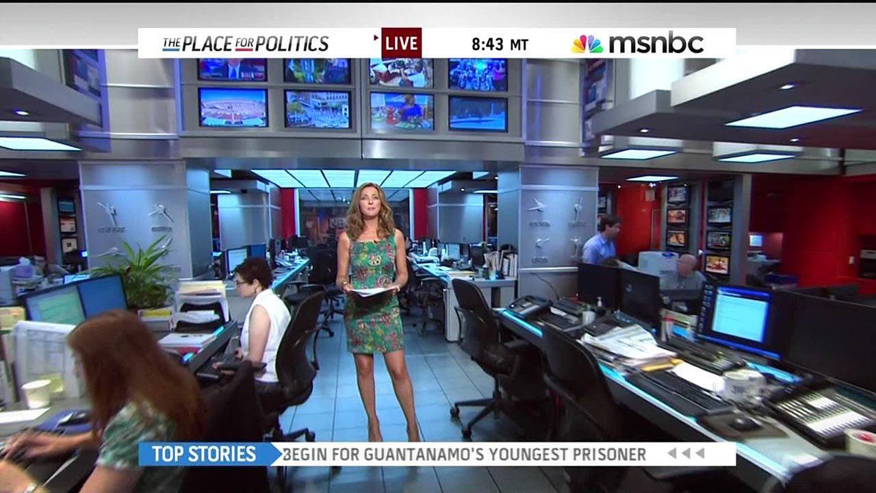 TV Anchor Babes Chris Jansing S Outstanding Body On MSNBC